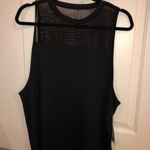 Black athletic tank top